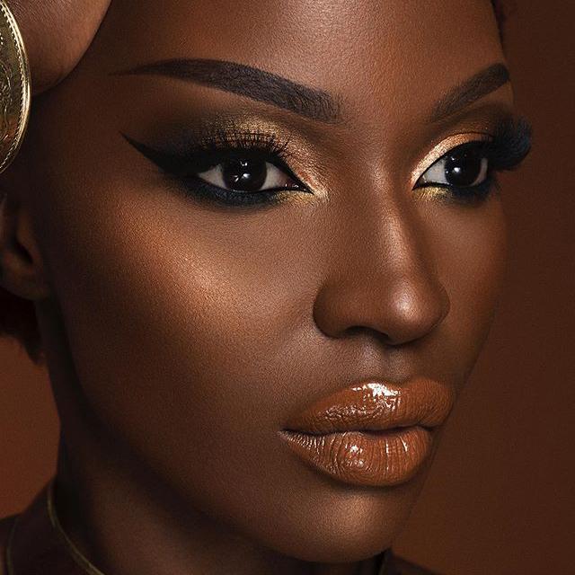 The Royalty I Loose Highlighter - Image 4